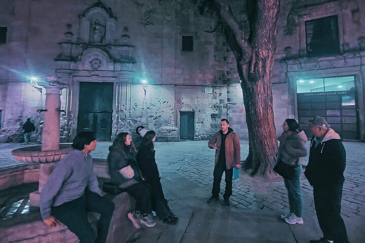 Barcelona Dark History Tour: Uncover Gothic Quarter's Secrets — photo 5