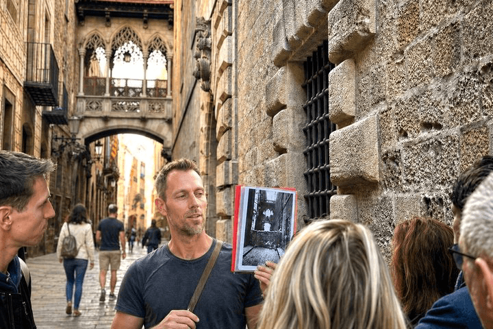 Barcelona Spanish Civil War Walking Tour: Journey Through History — photo 2
