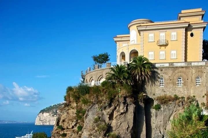 Sorrento Coast Sightseeing Shared Boat Tour — photo 5